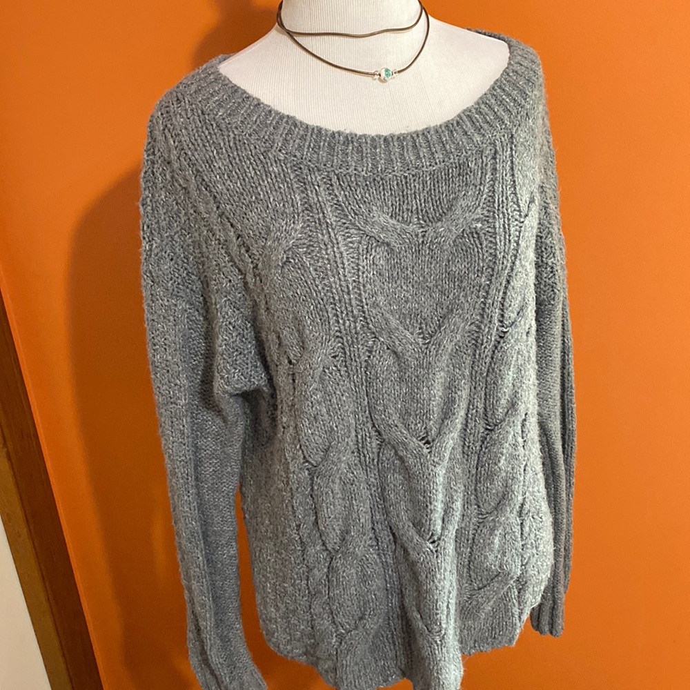 HOLLISTER Chunky Cable Knit Sweater ~ Gray ~ Small ~ Super Soft!